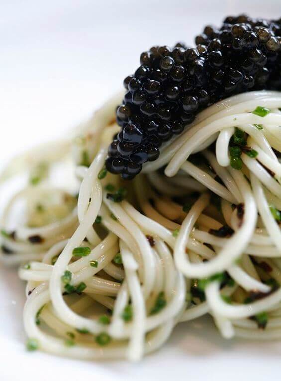 Frisk pasta med caviar